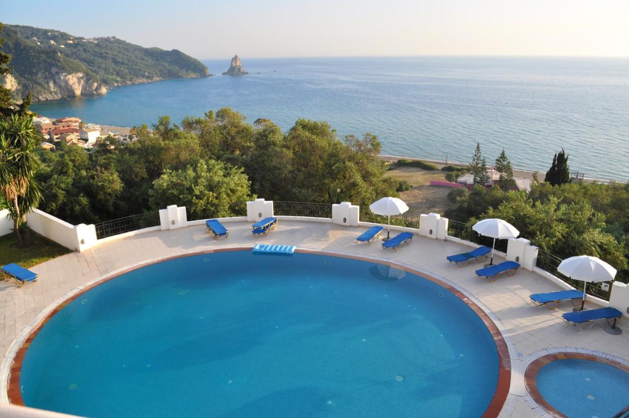 Natalia Apartment B With Panoramic Sea Views Of Agios Gordios Bay 외부 사진