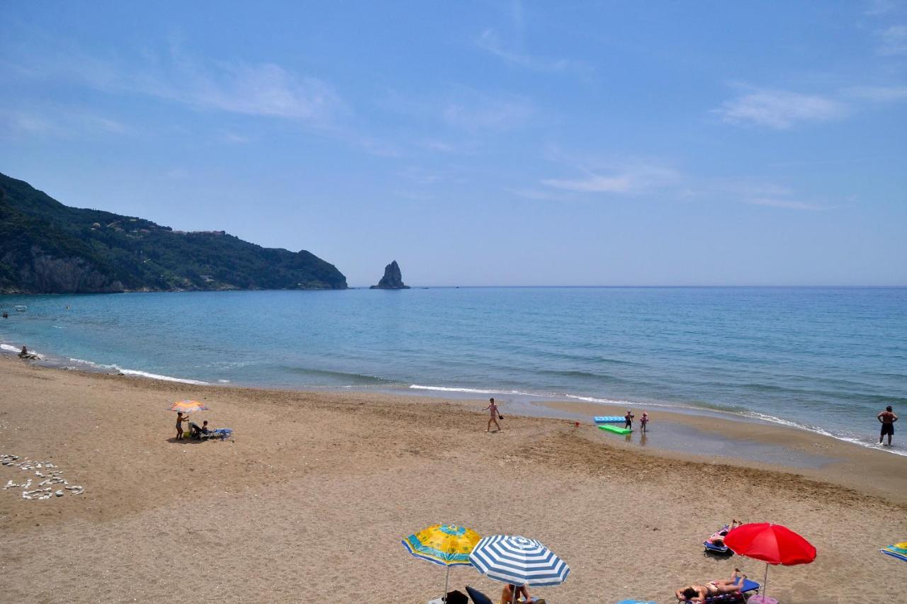 Natalia Apartment B With Panoramic Sea Views Of Agios Gordios Bay 외부 사진