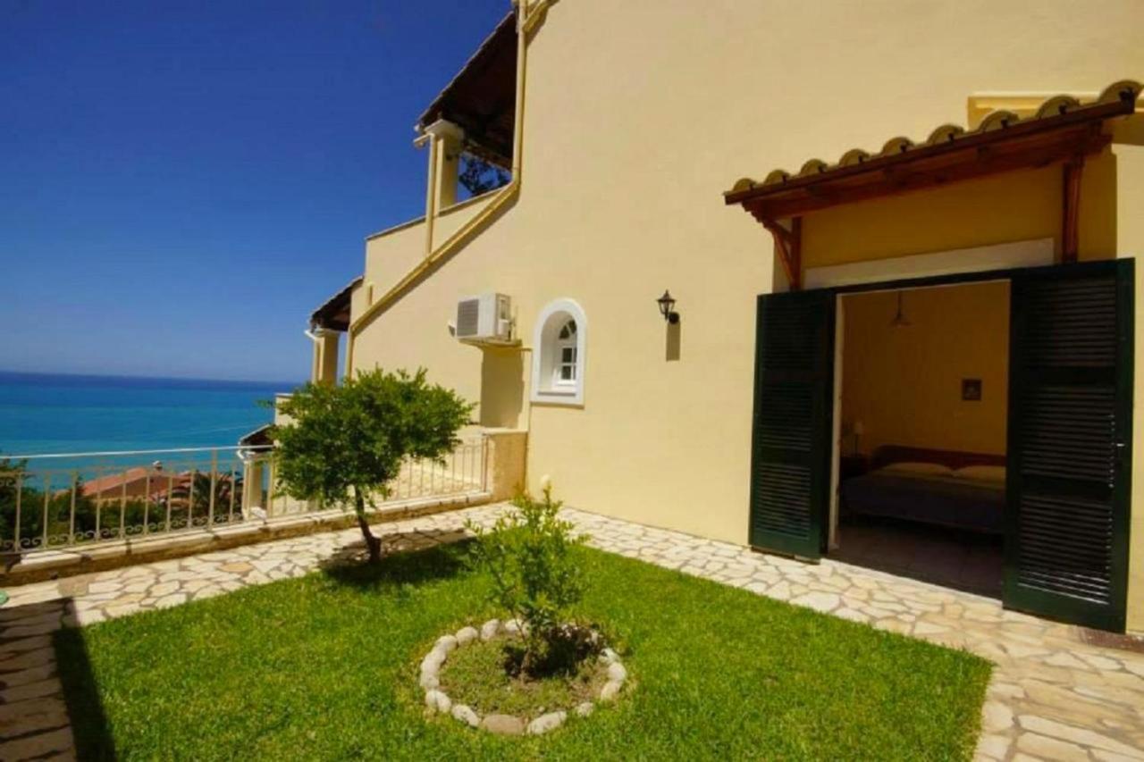 Natalia Apartment B With Panoramic Sea Views Of Agios Gordios Bay 외부 사진