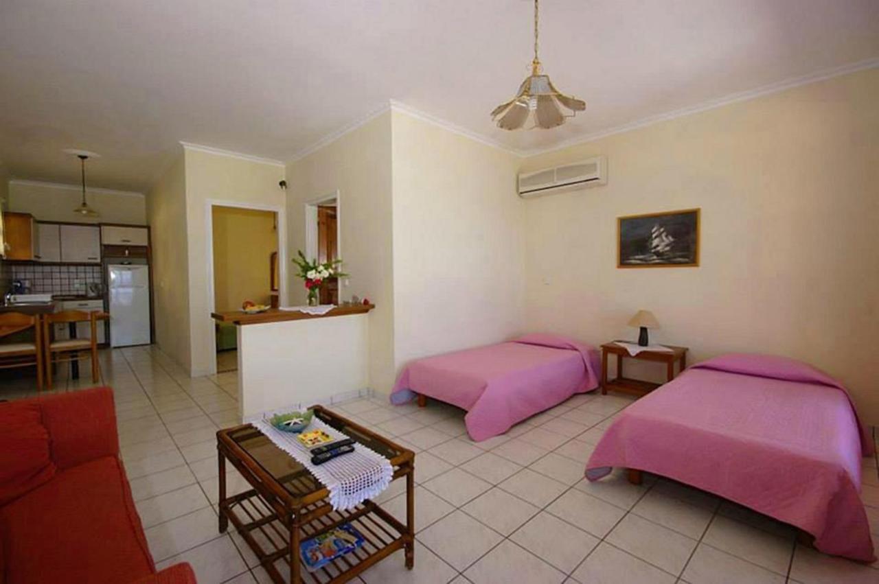 Natalia Apartment B With Panoramic Sea Views Of Agios Gordios Bay 외부 사진