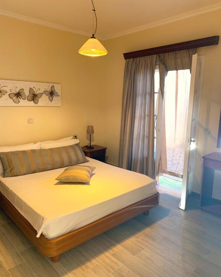 Natalia Apartment B With Panoramic Sea Views Of Agios Gordios Bay 외부 사진